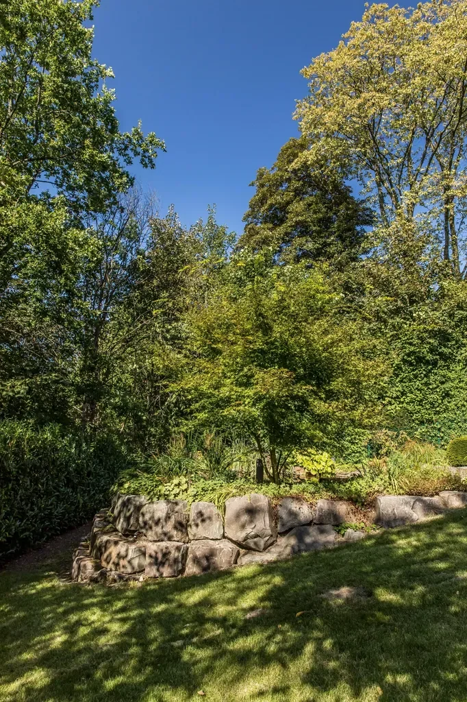 Ein Hanggarten im Grünen
