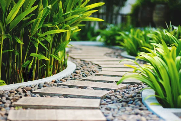 Gartengestaltung: angelegter Garten von OCHSENFARTH Gärtner von Eden in Schalksmühle